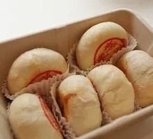 Pickled Vegetable and Pork Mooncake