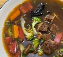 Secret-Recipe Braised Beef Noodles