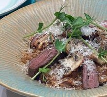 Wild Forest Black Pepper Mushroom Steak Rice