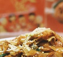 Silver Bean Stir-Fried Beef Rice Noodles