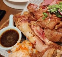 German-style Crispy Pork Knuckle