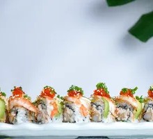 Tuna Maki Shrimp Avocado Roll