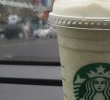 桃花满满风味抹茶拿铁