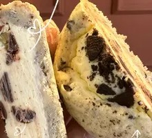 Oreo Ice Cream Scone