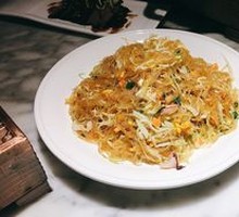 Stir-Fried Seafood with Rice Noodles