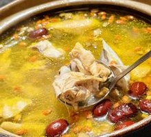 滋补人参果林鸡