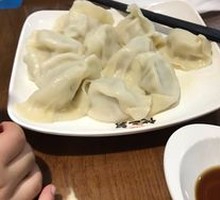 猪肉芹菜馅水饺