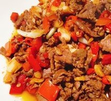 Stir-Fried Yellow Beef with Country Oil