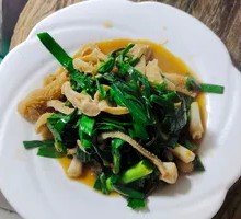 Stir-Fried Lamb Tripe with Garlic