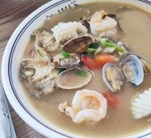 Seafood Yellow Croaker Noodles