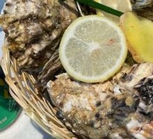 Steamed Oysters in Bamboo Basket with Pressure Cooker