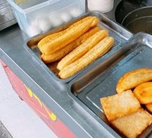 Alum-free fried dough sticks