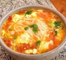 Tomato and Egg Noodles