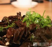 Cold-mixed black fungus