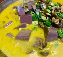 Sour Soup with Goose Offal