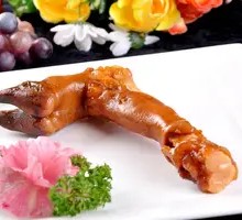 Braised Lamb Trotters