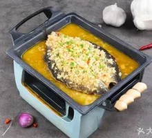 Rich Garlic Roast Fish