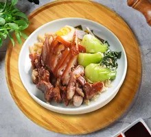 Braised Pork Trotter with Braised Dishes over Rice