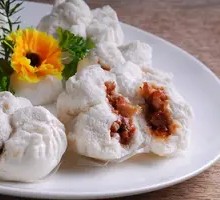 Secret-Recipe Barbecue Pork Buns