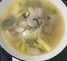 Stir-Fried Pork Kidney Noodles