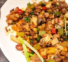 Spicy Chicken with Green Chili