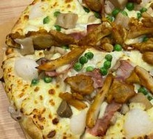Olive-Style Grilled Chicken Leg Pizza