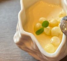 Osmanthus and Gorgon Fruit Cheese