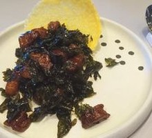 Longjing Tea-Scented Pork