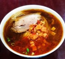 Spicy Sauce Braised Pork Noodles