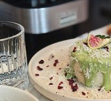 Avocado Mashed Potato Salad