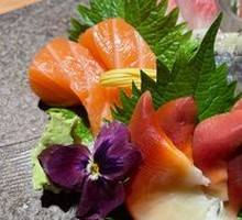 Seven-Sashimi Platter