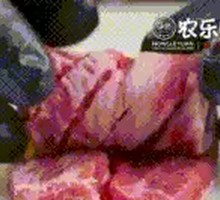 Farm Paradise Secret Sauce Beef Roll