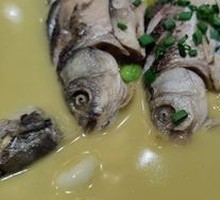 Clear Soup Crucian Carp