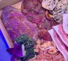 Signature Six-Platter Value Meal