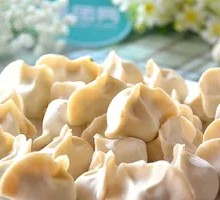 Bittercress and Pork Dumplings