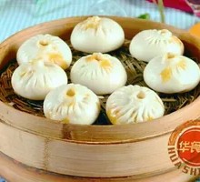 Special Beef Steamed Buns