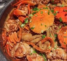 Signature Crab煲 with Meat
