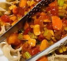 Five-Tomato Sauce over Buckwheat Noodles