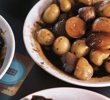 Braised Small Potatoes