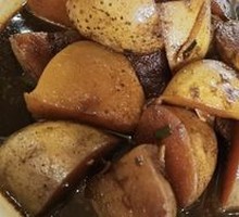 Braised Potatoes in Brown Sauce