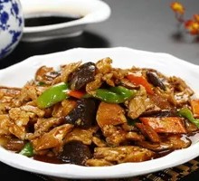 Stir-Fried Pork with Mushrooms