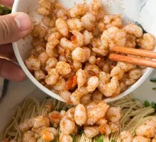 Seasonal Three-Shrimp Noodles