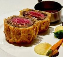 Signature Wellington Steak