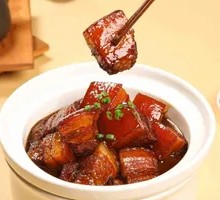 Green Tea Braised Pork