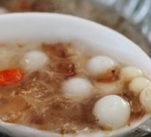 Ginkgo Seed and Tremella Soup