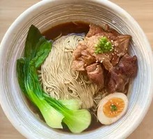 Slow-Braised Lamb Shank Noodles