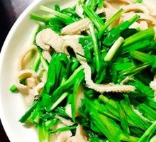 Garlic Stir-fried Lamb Tripe