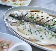 Steamed White Fish