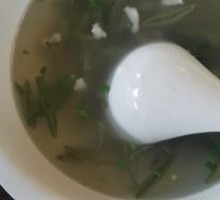 Braised Pork Shreds with Water Shield Soup