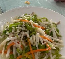 Bamboo Shoots Stir-Fried with Shredded Pork